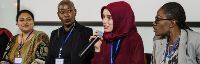 A Muslim Women and Modern Society