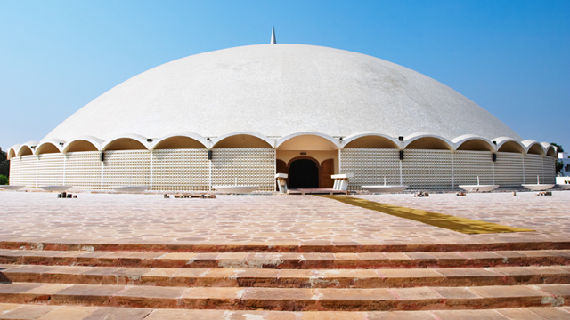 Tuba Masjid Karachi