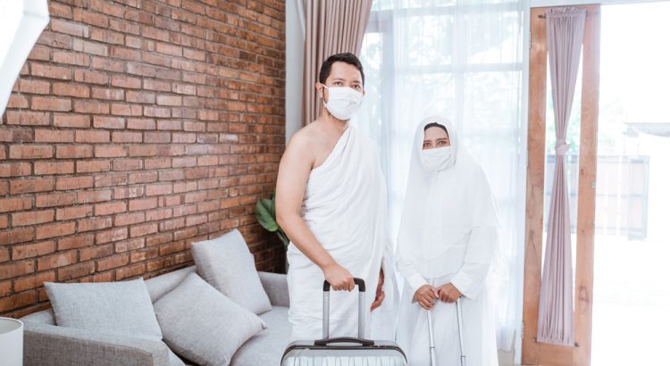 The Spiritual Meaning Behind Wearing Ihram in Umrah