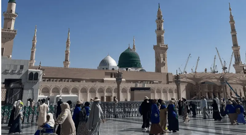 How Zubaida Foundation Supports Hajj and Umrah Travelers